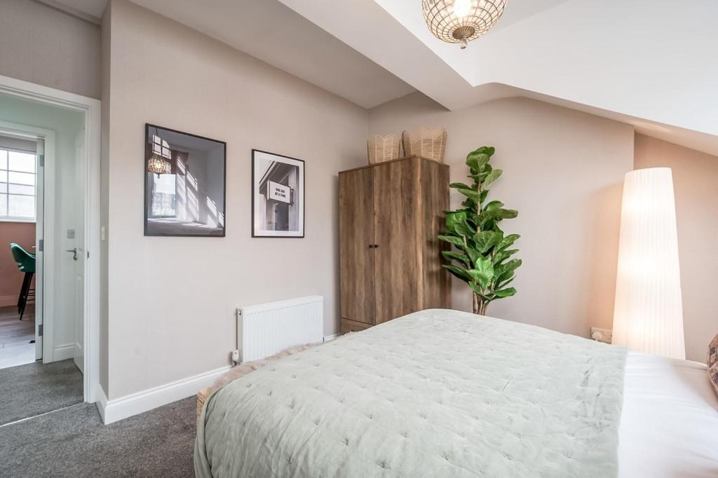 Central Belfast Apartments: Botanic Экстерьер фото